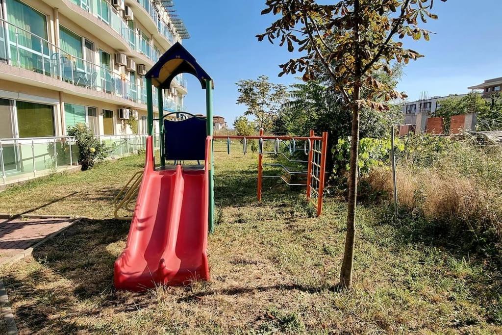 Уютен Апартамент Близо До Морето Igroeg Burgas City Eksteriør billede